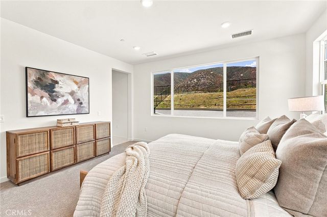 16062 Butterfly Drive, Fontana, CA 92336