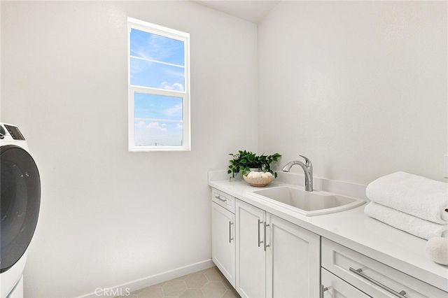 16062 Butterfly Drive, Fontana, CA 92336