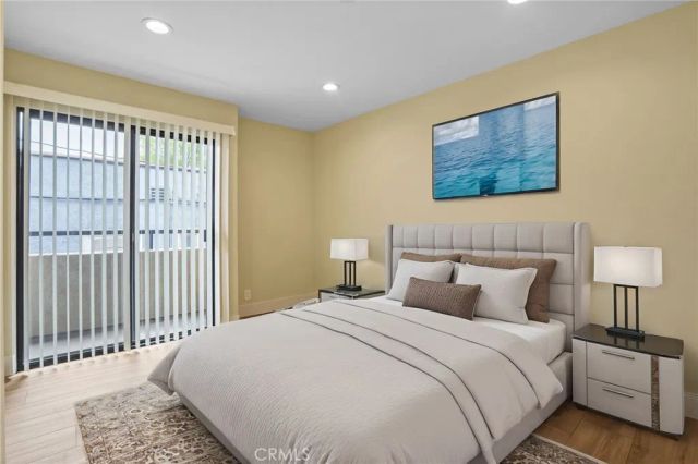 1207 N Columbus Avenue, Glendale, CA 91202