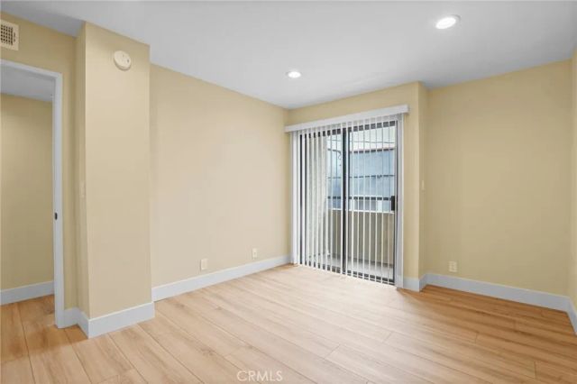 1207 N Columbus Avenue, Glendale, CA 91202