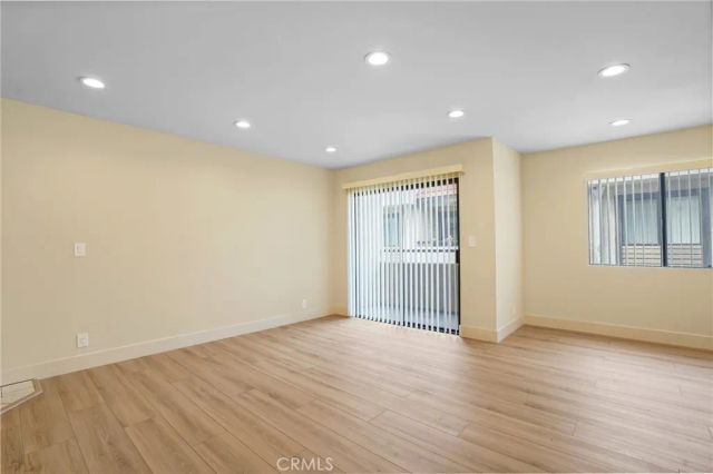 1207 N Columbus Avenue, Glendale, CA 91202