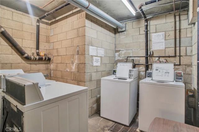 1207 N Columbus Avenue, Glendale, CA 91202