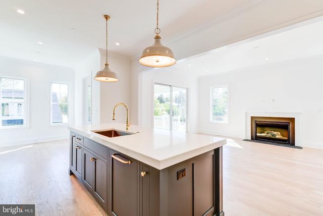 3118 PATTERSON ST NW, Washington, DC 20015