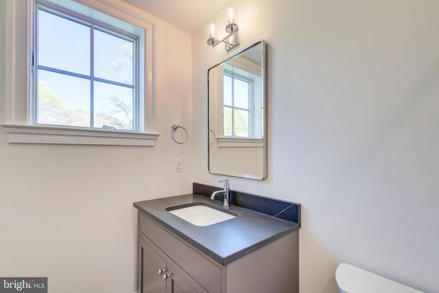 3118 PATTERSON ST NW, Washington, DC 20015
