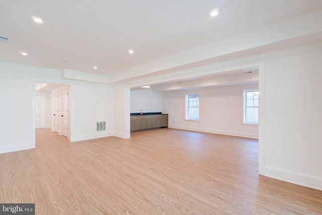 3118 PATTERSON ST NW, Washington, DC 20015