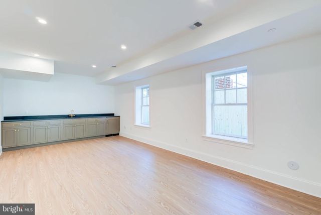3118 PATTERSON ST NW, Washington, DC 20015