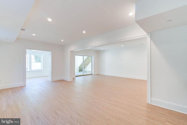 3118 PATTERSON ST NW, Washington, DC 20015