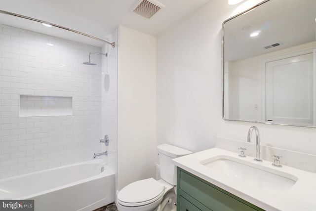 3118 PATTERSON ST NW, Washington, DC 20015