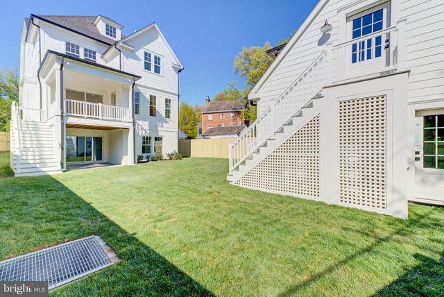 3118 PATTERSON ST NW, Washington, DC 20015