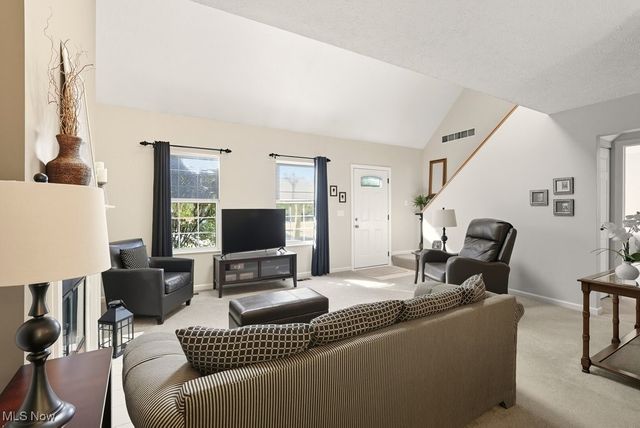 955 Bristol Lane, Streetsboro, OH 44241