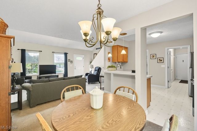 955 Bristol Lane, Streetsboro, OH 44241