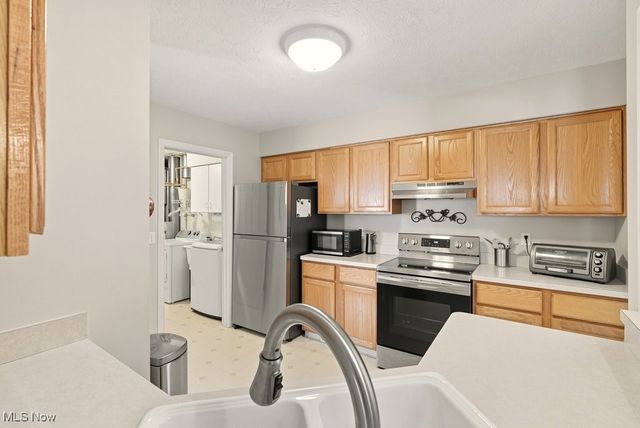 955 Bristol Lane, Streetsboro, OH 44241