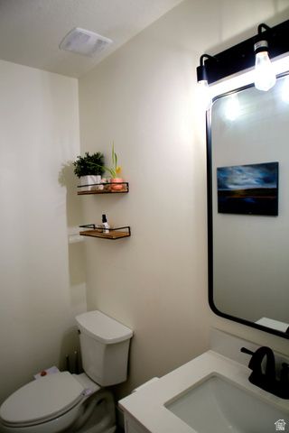 3753 N PRAIRIE GRASS DR, Lehi, UT 84048