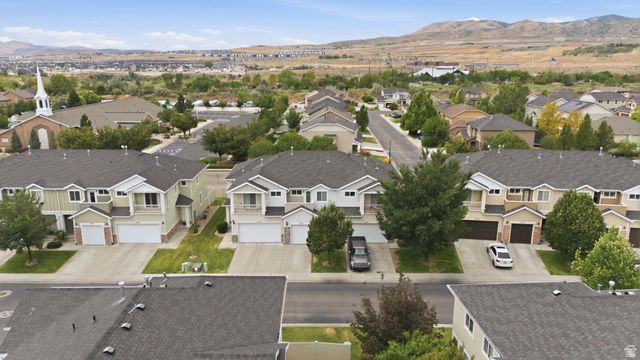 3753 N PRAIRIE GRASS DR, Lehi, UT 84048