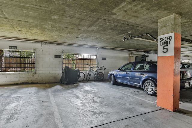 955 Shorepoint Ct 216, Alameda, CA 94501