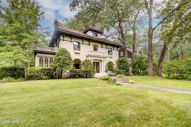 1171 Lowell Road, Schenectady, NY 12308