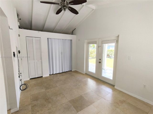 470 SW 25th Rd, Miami, FL 33129