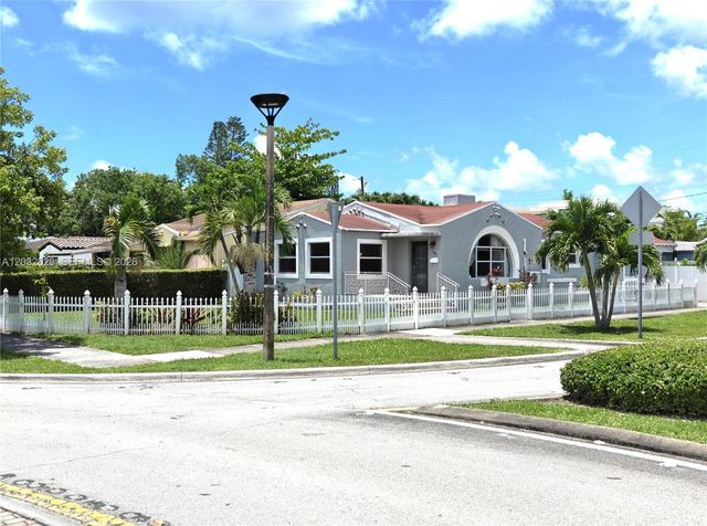 470 SW 25th Rd, Miami, FL 33129