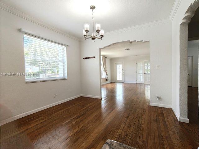 470 SW 25th Rd, Miami, FL 33129