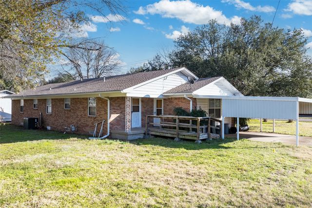 603 E Market Street, Mabank, TX 75147