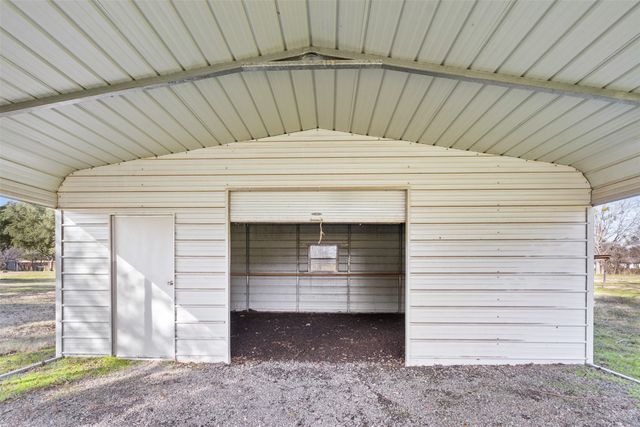 603 E Market Street, Mabank, TX 75147