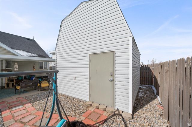 2337 S 1500 W, Woods Cross, UT 84087