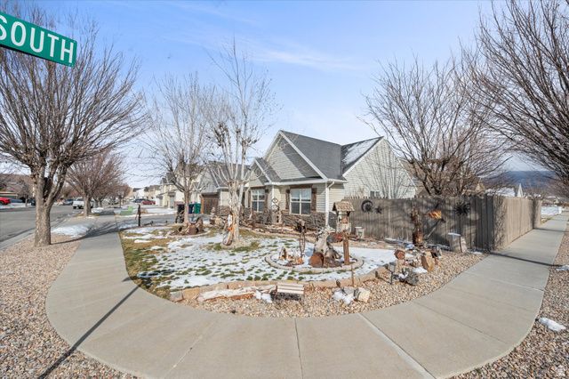 2337 S 1500 W, Woods Cross, UT 84087
