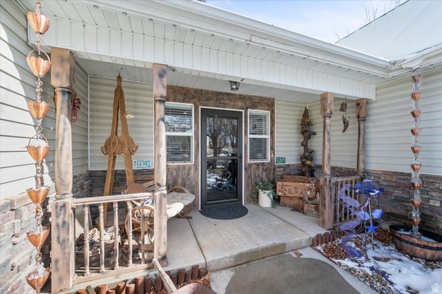 2337 S 1500 W, Woods Cross, UT 84087