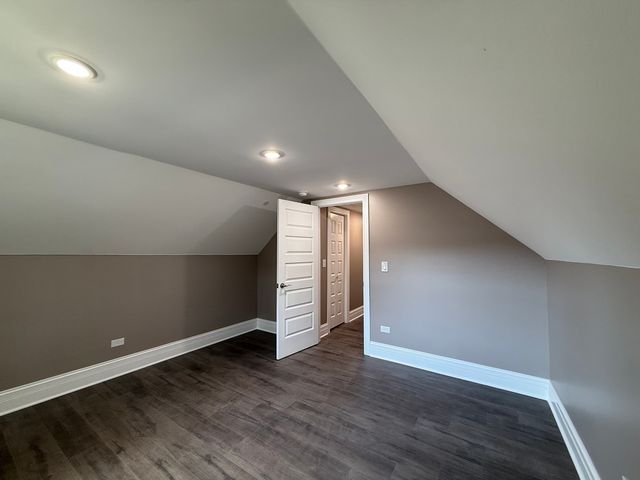 8432 S Yates Boulevard, Chicago, IL 60617