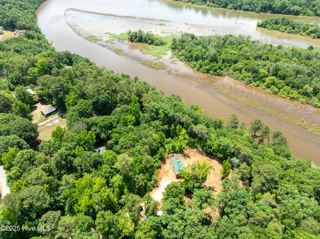 130 Ingram Mill Road, Ellerbe, NC 28338
