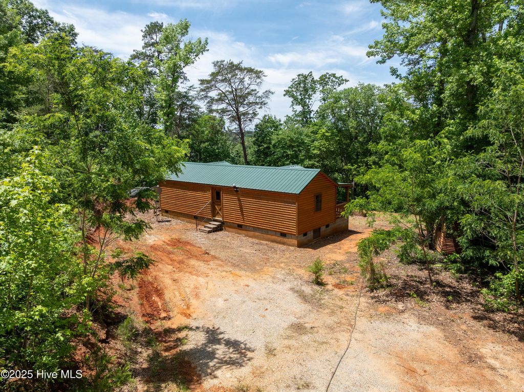 130 Ingram Mill Road, Ellerbe, NC 28338