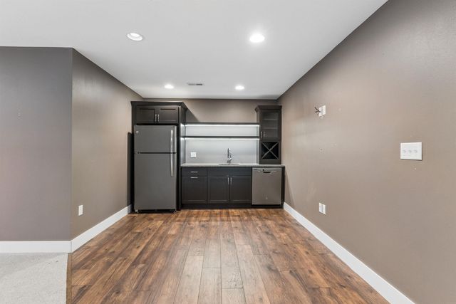 4419 Eden Way, Cedar Falls, IA 50613