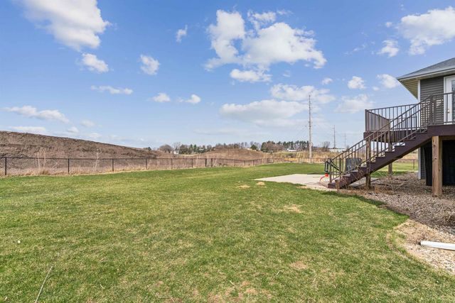 4419 Eden Way, Cedar Falls, IA 50613