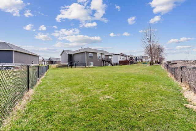 4419 Eden Way, Cedar Falls, IA 50613