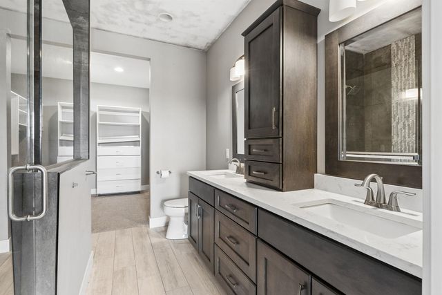 4419 Eden Way, Cedar Falls, IA 50613