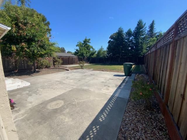 1027 Valota Road, Redwood City, CA 94061
