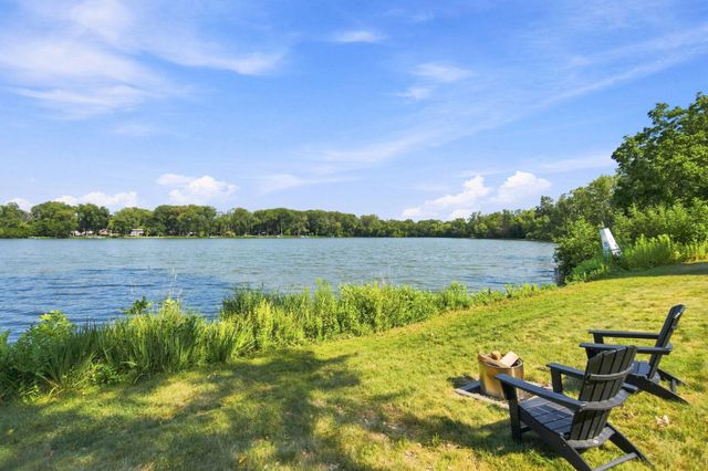 1129 Pike Lake Drive, New Brighton, MN 55112