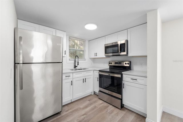 532 NW 30TH AVENUE, Gainesville, FL 32609