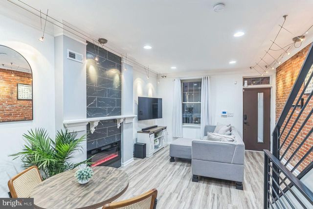 3018 W HARPER ST, Philadelphia, PA 19130