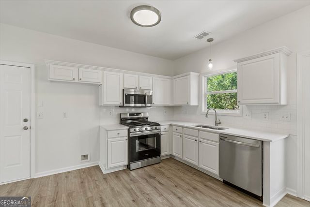 3913 Willow Fields Court, Loganville, GA 30052