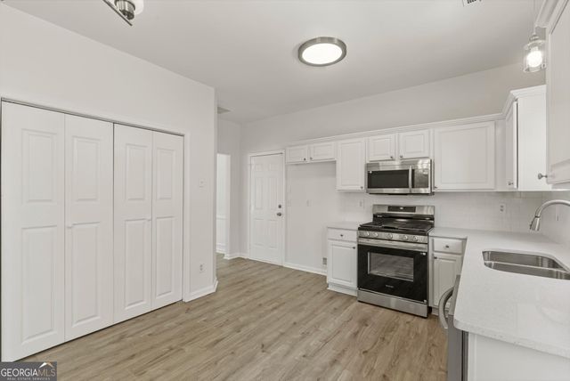 3913 Willow Fields Court, Loganville, GA 30052