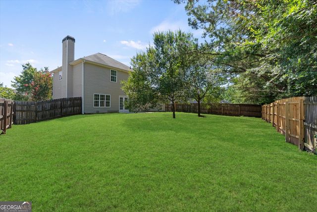 3913 Willow Fields Court, Loganville, GA 30052