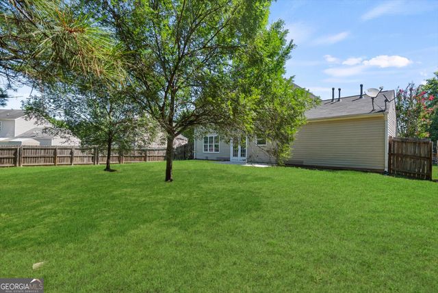 3913 Willow Fields Court, Loganville, GA 30052