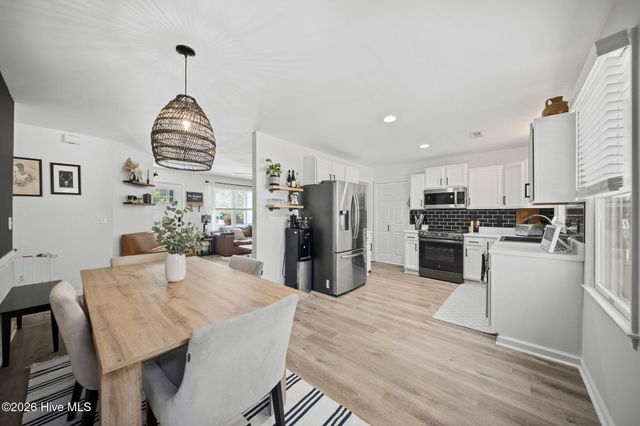 436 Motts Creek Road, Wilmington, NC 28412