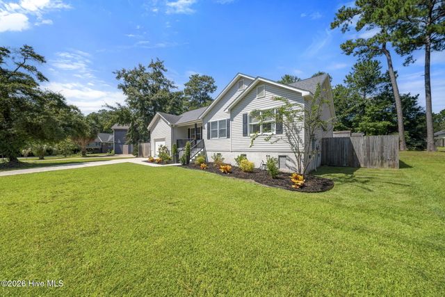 436 Motts Creek Road, Wilmington, NC 28412
