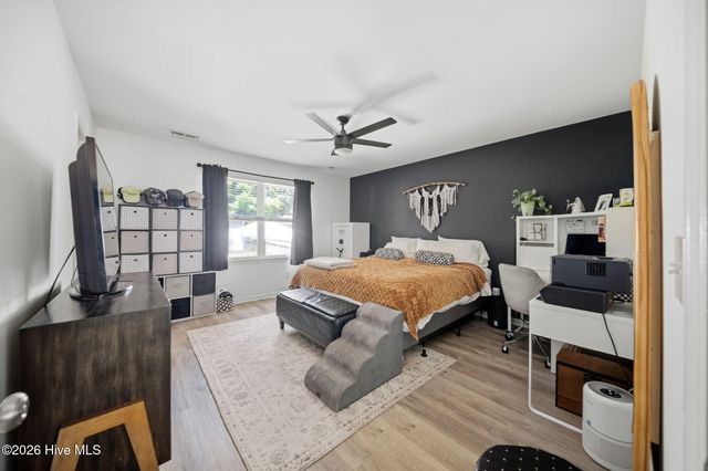 436 Motts Creek Road, Wilmington, NC 28412
