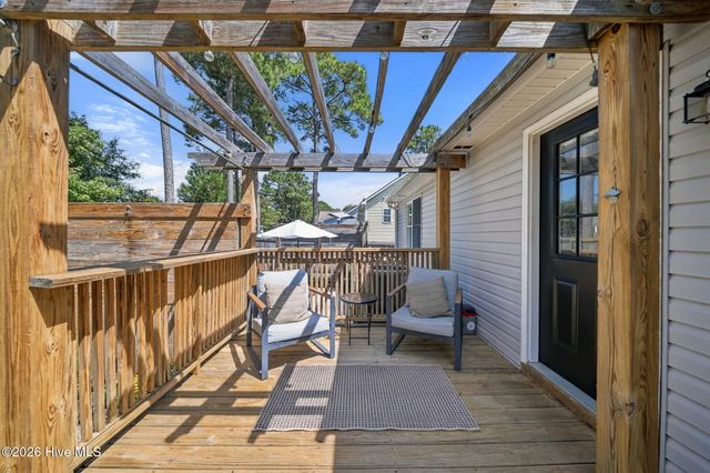 436 Motts Creek Road, Wilmington, NC 28412