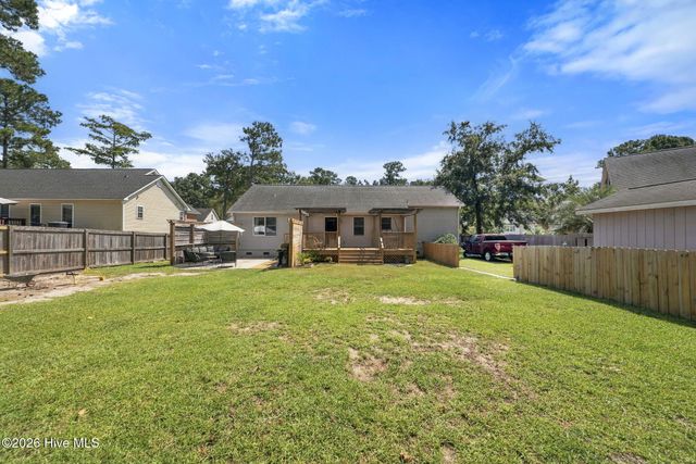436 Motts Creek Road, Wilmington, NC 28412