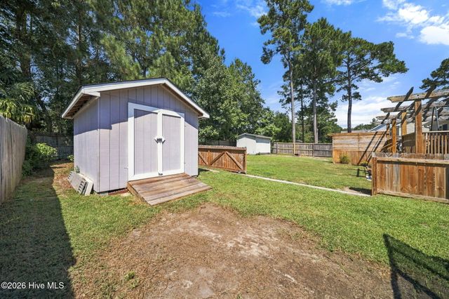 436 Motts Creek Road, Wilmington, NC 28412