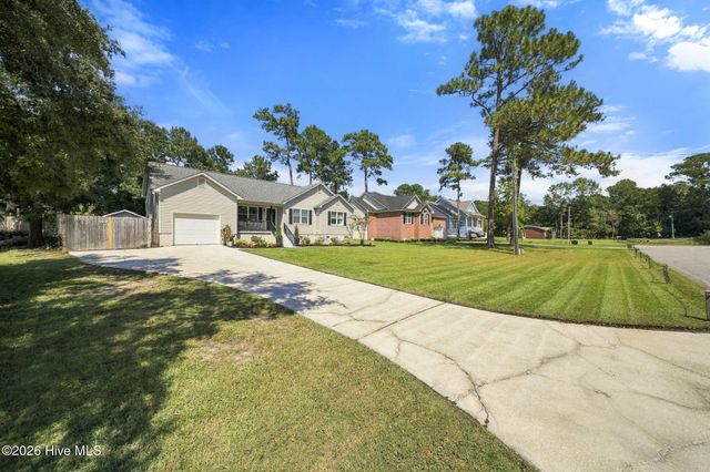 436 Motts Creek Road, Wilmington, NC 28412